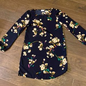 Gabriella Rocha small longer sleeved dress